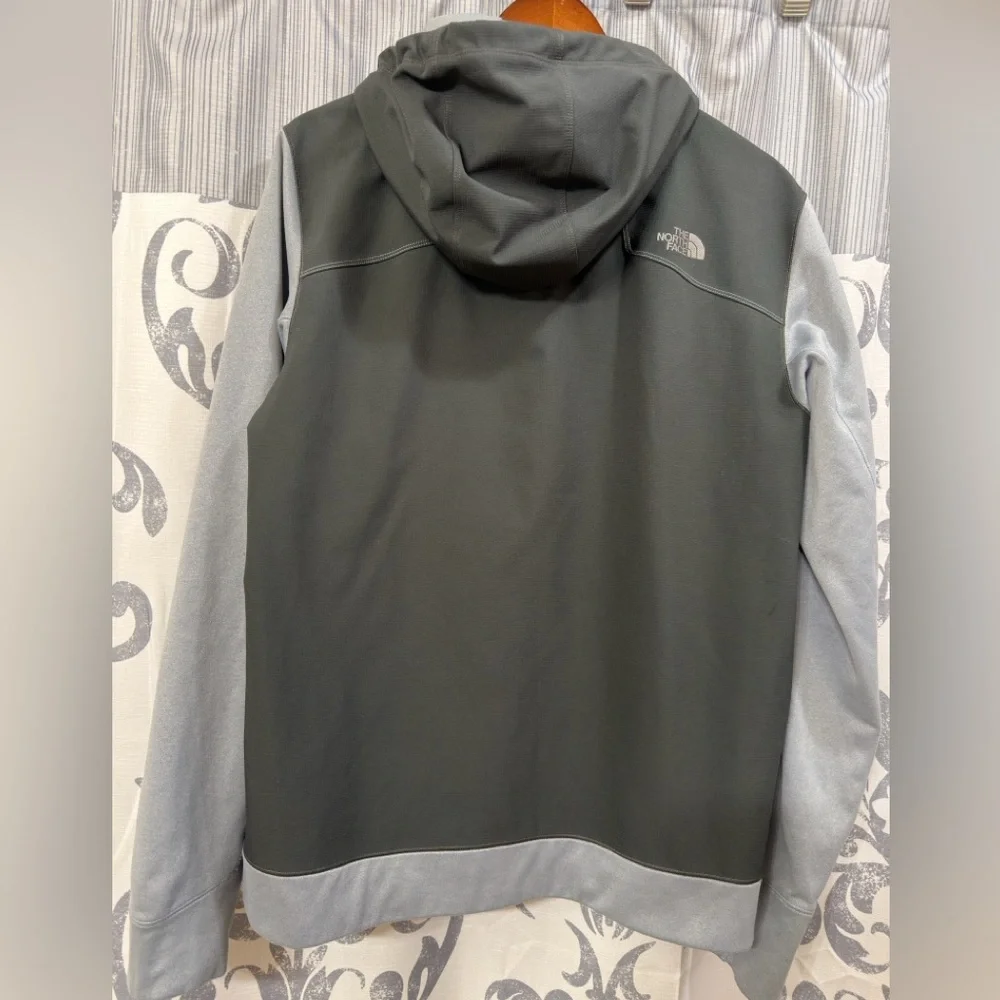 The North Face Kilowatt Men's Varsity Waterproof‎ Warm Gray Workwear Jacket Sz M